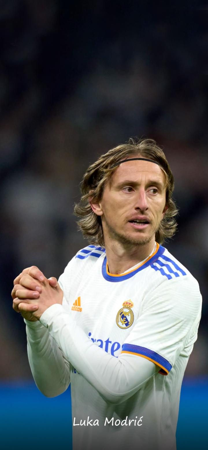 英超保级关键战解析：埃弗顿主场固防求胜，诺丁汉森林残阵反击续命