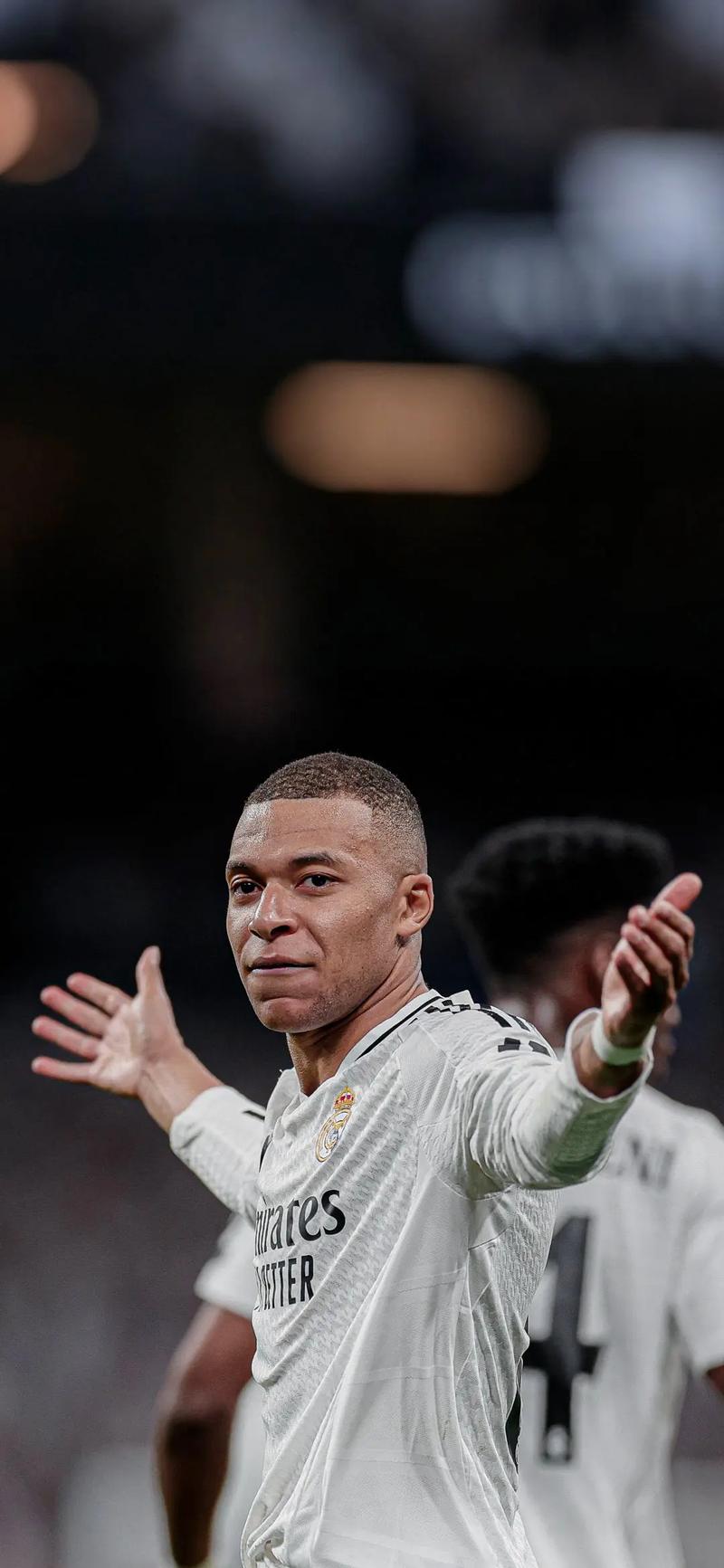 瓜迪奥拉谈队中另一名前锋马尔穆什